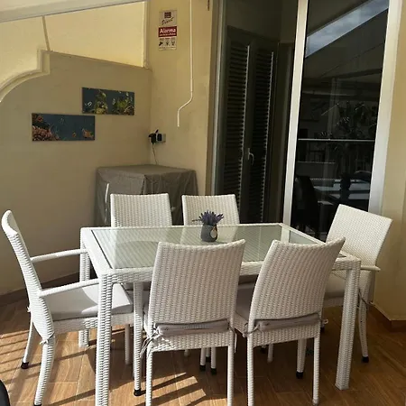 Luxurioese Duplex In Sehr Ruhiger Wohnanlage Mit Meerblick *