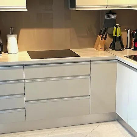 Luxurioese Duplex In Sehr Ruhiger Wohnanlage Mit Meerblick *